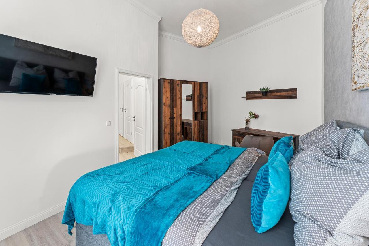 ברלין The Mierendorf Hinterhaus, 2 Bed Rooms Up To 4 People מראה חיצוני תמונה